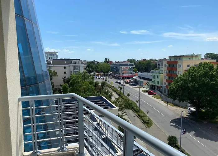 Sol E Mar Slantchev Briag